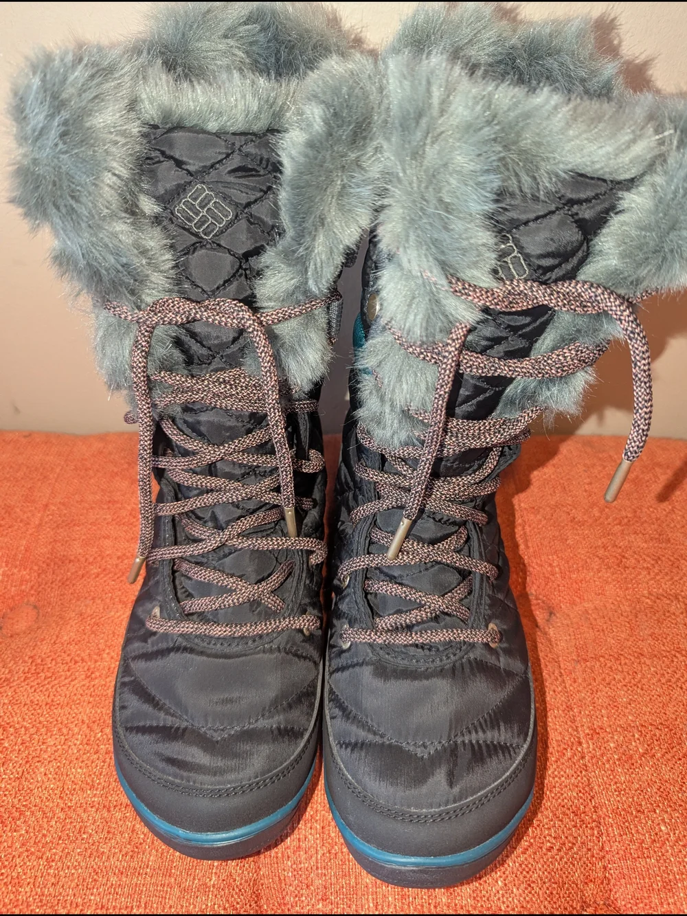 Columbia Black Winter Snow Boots with Bright Blue Accent Waterproof